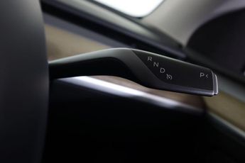 TESLA MODEL Y (Dual Motor) Long Range Auto 4WDE 5dr