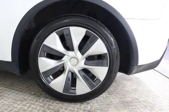 TESLA MODEL Y (Dual Motor) Long Range Auto 4WDE 5dr