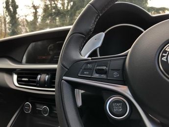 ALFA ROMEO STELVIO 2.0 TB MILANO EDIZIONE 5d 277 BHP
