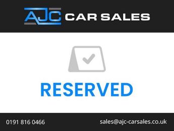 MERCEDES-BENZ EQA EQA 250 66.5kWh AMG Line SUV 5dr Electric Auto (190 ps)