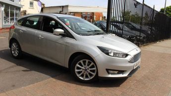 FORD FOCUS 1.0T EcoBoost Titanium Hatchback 5dr Petrol Auto Euro 6 (s/s) (1