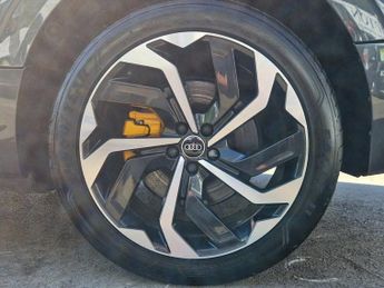 AUDI E-TRON 55 Edition 1 Sportback 5dr Electric Auto quattro 95kWh (408 ps)