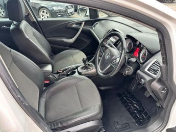 VAUXHALL ASTRA 2.0 SE CDTI S/S 5d 163 BHP