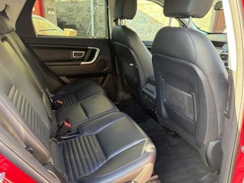 LAND ROVER DISCOVERY SPORT 2.0 TD4 HSE Luxury SUV 5dr Diesel Auto 4WD Euro 6 (s/s) (180 ps)