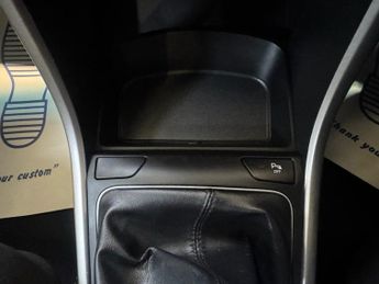 HYUNDAI I30 1.6 CRDi Blue Drive SE Hatchback 5dr Diesel Manual Euro 6 (s/s) 