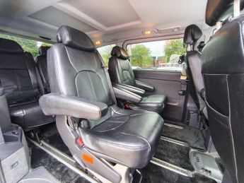 MERCEDES-BENZ V-CLASS V350 TREND AUTO 7 SEATER