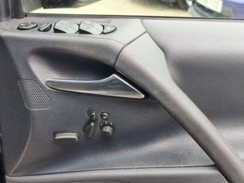 MERCEDES-BENZ V-CLASS V350 TREND AUTO 7 SEATER