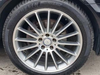 MERCEDES-BENZ V-CLASS V350 AVANTGARDE EDITION 125 AUTO