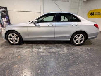 MERCEDES-BENZ C-CLASS 2.0 C200 SE Saloon 4dr Petrol 7G-Tronic+ Euro 6 (s/s) (184 ps)