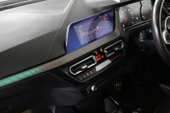 BMW 1 SERIES 1.5 118i M Sport Hatchback 5dr Petrol DCT Euro 6 (s/s) (140 ps)