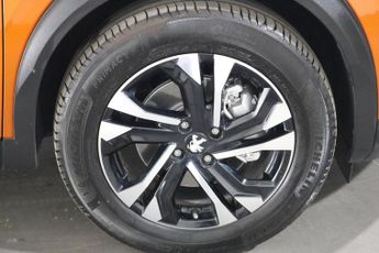 PEUGEOT E-2008 50kWh GT SUV 5dr Electric Auto (136 ps)