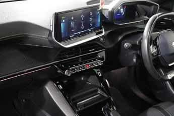 PEUGEOT E-2008 50kWh GT SUV 5dr Electric Auto (136 ps)