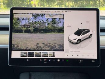 TESLA MODEL Y Model Y RWD 5dr