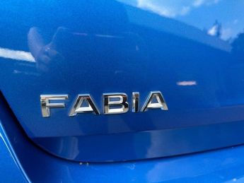 SKODA FABIA 1.0 TSI SE Comfort Hatchback 5dr Petrol Manual Euro 6 (s/s) (110
