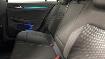 VOLKSWAGEN GOLF 1.0 eTSI MHEV Active Hatchback 5dr Petrol Hybrid DSG Euro 6 (s/s