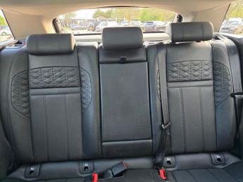 LAND ROVER RANGE ROVER EVOQUE 2.0 D200 MHEV S SUV 5dr Diesel Auto 4WD Euro 6 (s/s) (204 ps)