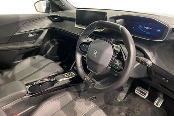 PEUGEOT E-2008 50kWh GT SUV 5dr Electric Auto (7kW Charger) (136 ps) Reverse Ca