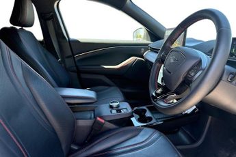 FORD MUSTANG MACH-E Standard Range 70kWh SUV 5dr Electric Automatic AWD (269 ps) 360