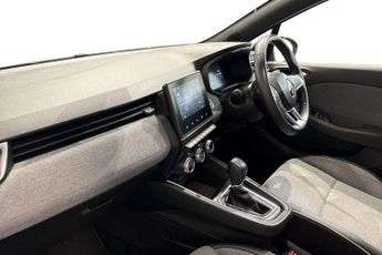 RENAULT CLIO 1.6 E-TECH techno Hatchback 5dr Petrol Hybrid Auto Euro 6 (s/s) 