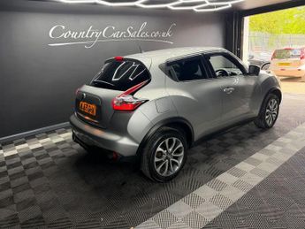 NISSAN JUKE 1.6 Tekna SUV 5dr Petrol XTRON Euro 6 (117 ps)