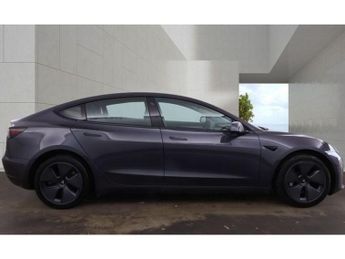 TESLA Model 3 Standard Range Plus Saloon 4dr Electric Auto RWD (241 bhp)