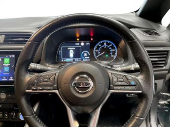 NISSAN LEAF 40kWh Tekna Hatchback 5dr Electric Auto (150 ps)