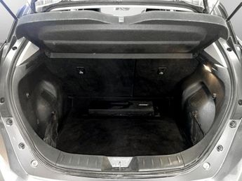 NISSAN LEAF 40kWh Tekna Hatchback 5dr Electric Auto (150 ps)