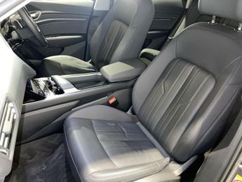 AUDI E-TRON 55 Technik SUV 5dr Electric Auto quattro 95kWh (408 ps)