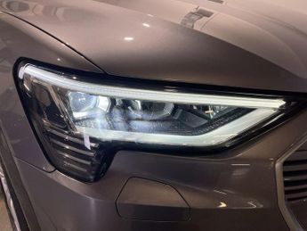 AUDI E-TRON 55 Technik SUV 5dr Electric Auto quattro 95kWh (408 ps)