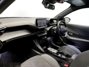 PEUGEOT E-2008 54kWh GT SUV 5dr Electric Auto (7kW Charger) (156 ps)