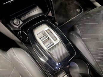 PEUGEOT E-2008 54kWh GT SUV 5dr Electric Auto (7kW Charger) (156 ps)