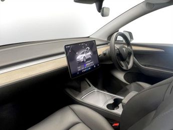 TESLA MODEL Y (Dual Motor) Long Range SUV 5dr Electric Auto 4WDE (384 bhp)