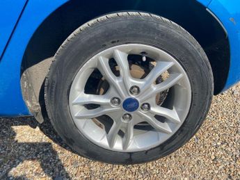 FORD FIESTA 1.0T EcoBoost Zetec Hatchback 5dr Petrol Manual Euro 6 (s/s) (10