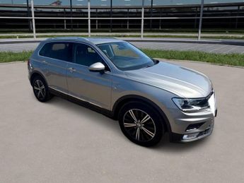 Volkswagen Tiguan 2.0 TDI BlueMotion Tech SE Navigation SUV 5dr Diesel Manual Euro