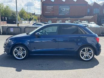 AUDI A1 1.4 TFSI S line Sportback 5dr Petrol S Tronic Euro 5 (s/s) (122 