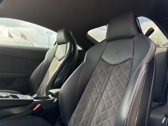 AUDI TT 2.0 TFSI 45 Black Edition Coupe 3dr Petrol S Tronic Euro 6 (s/s)