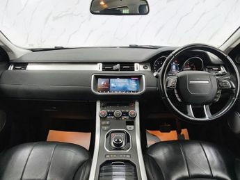 LAND ROVER RANGE ROVER EVOQUE 2.0 TD4 SE Tech SUV 5dr Diesel Auto 4WD Euro 6 (s/s) (180 ps)