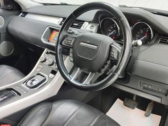 LAND ROVER RANGE ROVER EVOQUE 2.0 TD4 SE Tech SUV 5dr Diesel Auto 4WD Euro 6 (s/s) (180 ps)