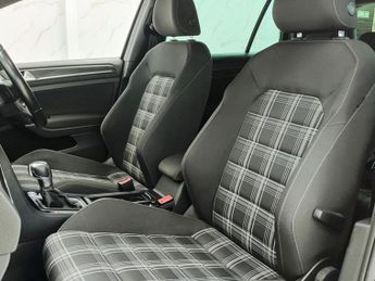 VOLKSWAGEN GOLF 2.0 TDI GTD Hatchback 5dr Diesel DSG Euro 6 (s/s) (184 ps)
