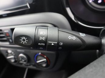 HYUNDAI I10 1.0 SE Connect Hatchback 5dr Petrol Auto Euro 6 (s/s) (67 ps)