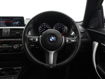 BMW 1 SERIES 1.5 118i GPF M Sport Shadow Edition Hatchback 3dr Petrol Auto Eu