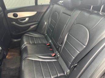 MERCEDES-BENZ C-CLASS 2.1 C220d AMG Line (Premium) Estate 5dr Diesel G-Tronic+ Euro 6 