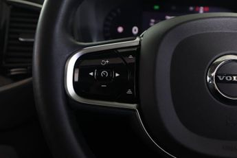 VOLVO XC90 2.0 B5 MHEV Plus Auto 4WD Euro 6 (s/s) 5dr