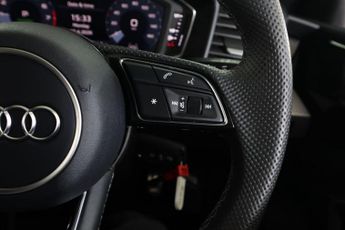 AUDI A1 1.0 TFSI 30 S line Sportback S Tronic Euro 6 (s/s) 5dr