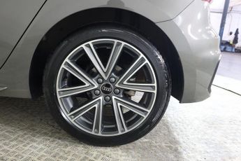 AUDI A1 1.0 TFSI 30 S line Sportback S Tronic Euro 6 (s/s) 5dr