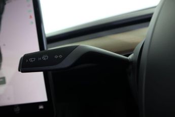 TESLA MODEL Y (Dual Motor) Long Range Auto 4WDE 5dr