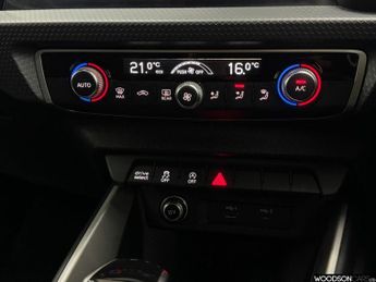 AUDI A1 1.0 TFSI 30 Sport Sportback 5dr Petrol S Tronic Euro 6 (s/s) (11