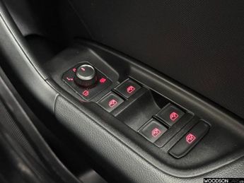 AUDI A1 1.0 TFSI 30 Sport Sportback 5dr Petrol S Tronic Euro 6 (s/s) (11