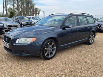 VOLVO V70 3.0 T6 SE Sport Estate 5dr Petrol Geartronic AWD Euro 4 (285 ps)