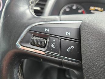 SEAT LEON 1.6 TDI SE Dynamic Technology ST 5dr Diesel DSG Euro 6 (s/s) (11